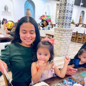 Meet your Posher, Nadia